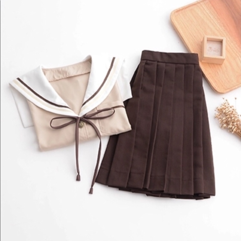 Japanese / Korean anime school uniform outfit - Picture 2 of 2